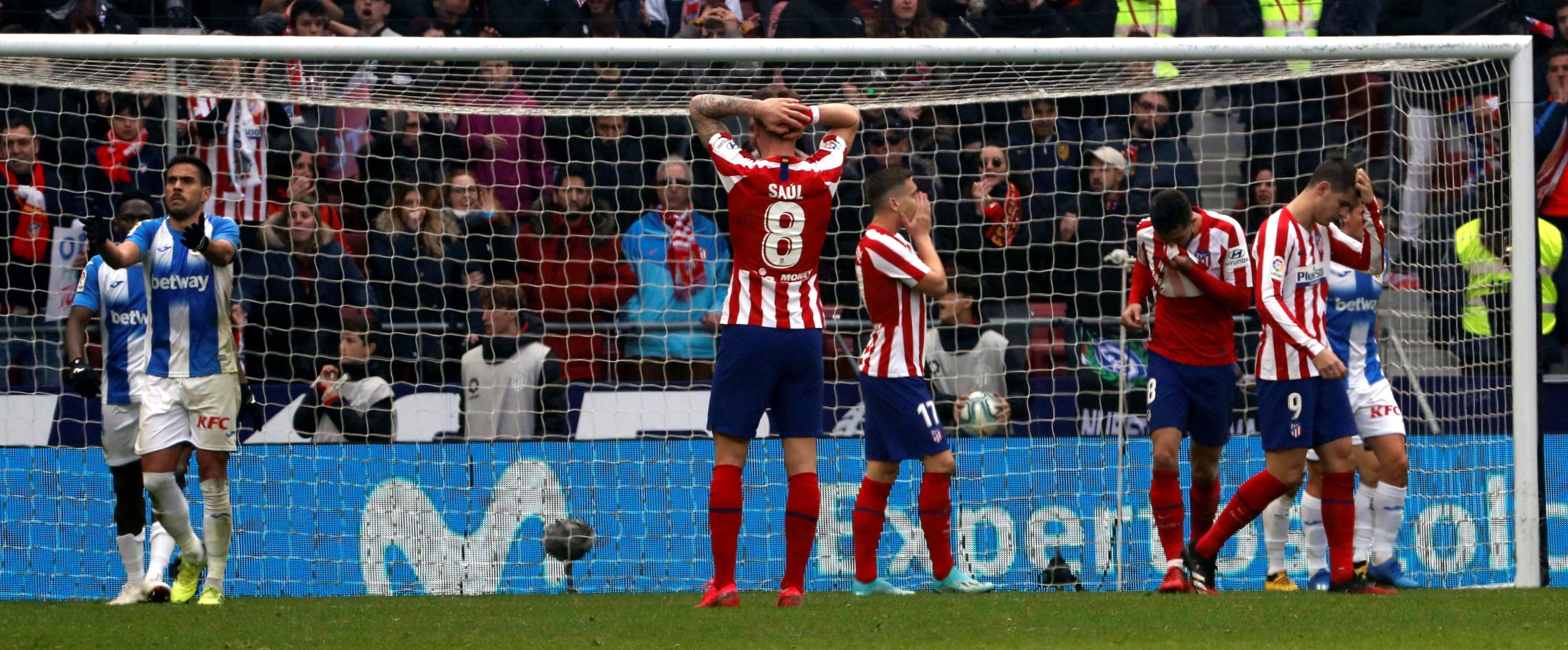 Weekly La Liga Roundup: Atlético’s struggles, Valencia’s unlikely form, and more