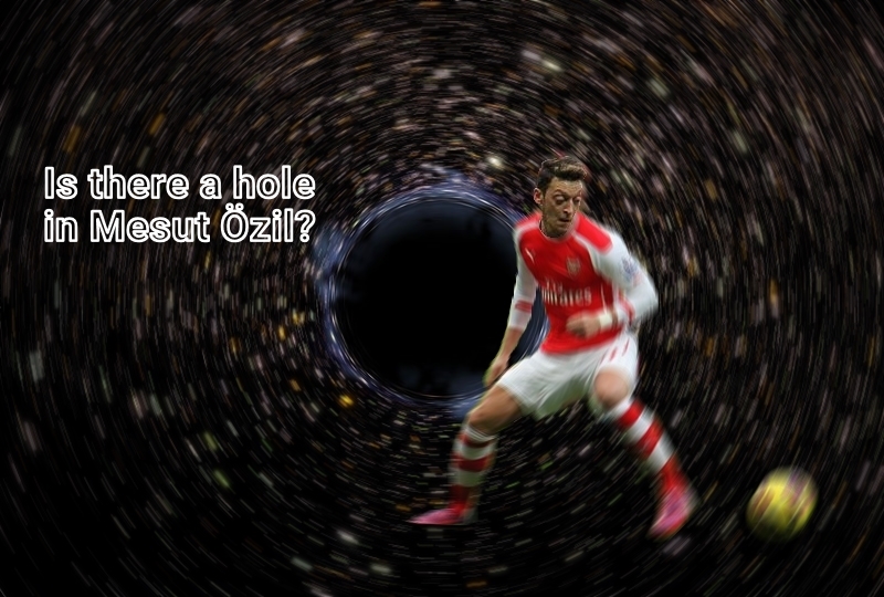 Is there a hole in Mesut Özil?